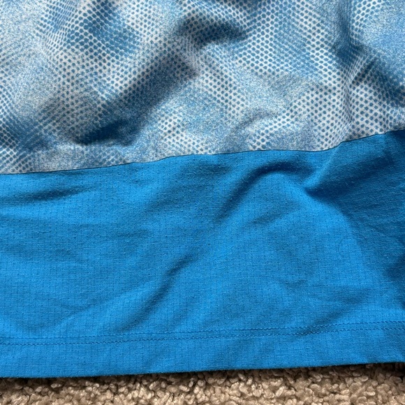 Lululemon Men’s Lane Line Shorts - Picture 4 of 6